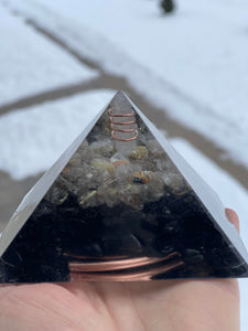Orgone EMF Buster Small Pyramid with Rutilated Quartz